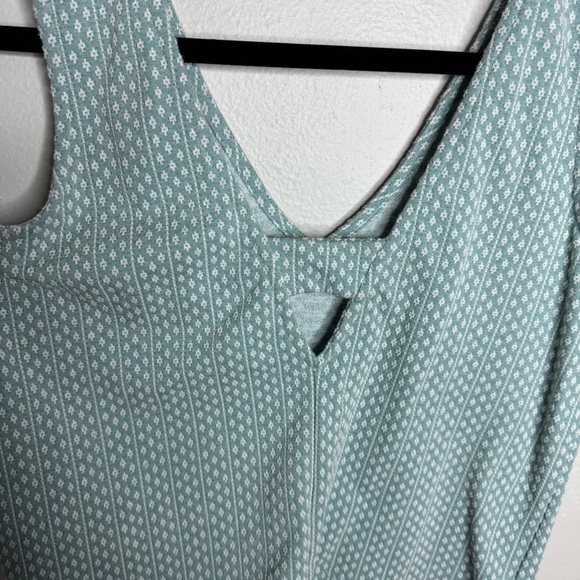 Madewell Jacquard Peekaboo Back Crop Tank in Faded Shale - Picture 9 of 10